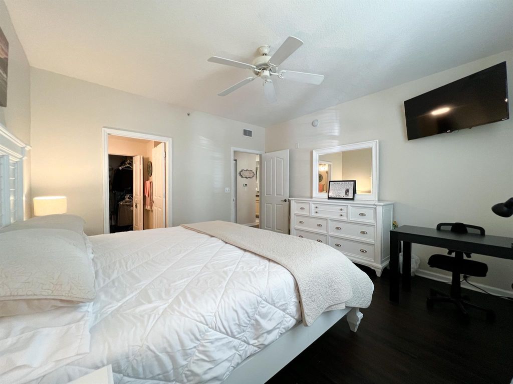 Photo of 224 Murcia Drive #108, Jupiter, FL 33458 (MLS # R11064423)