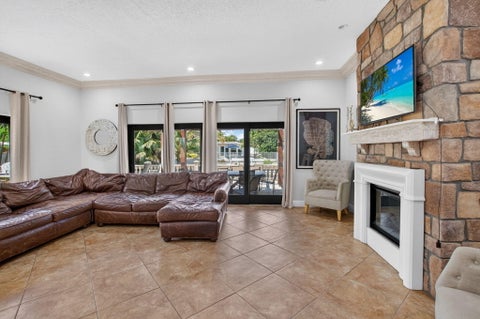Tiny photo for 749 SW 2nd Street, Boca Raton, FL 33486 (MLS # B26076836)