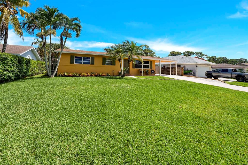 COUNTRY CLUB ACRES 4 - Residential