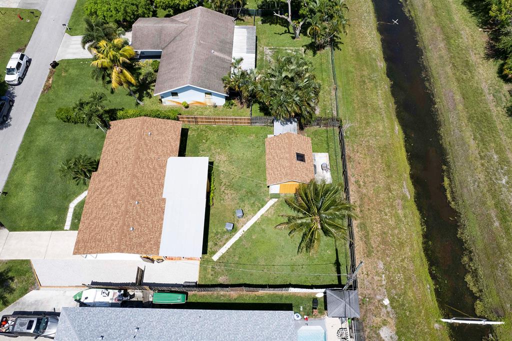 COUNTRY CLUB ACRES 4 - Residential