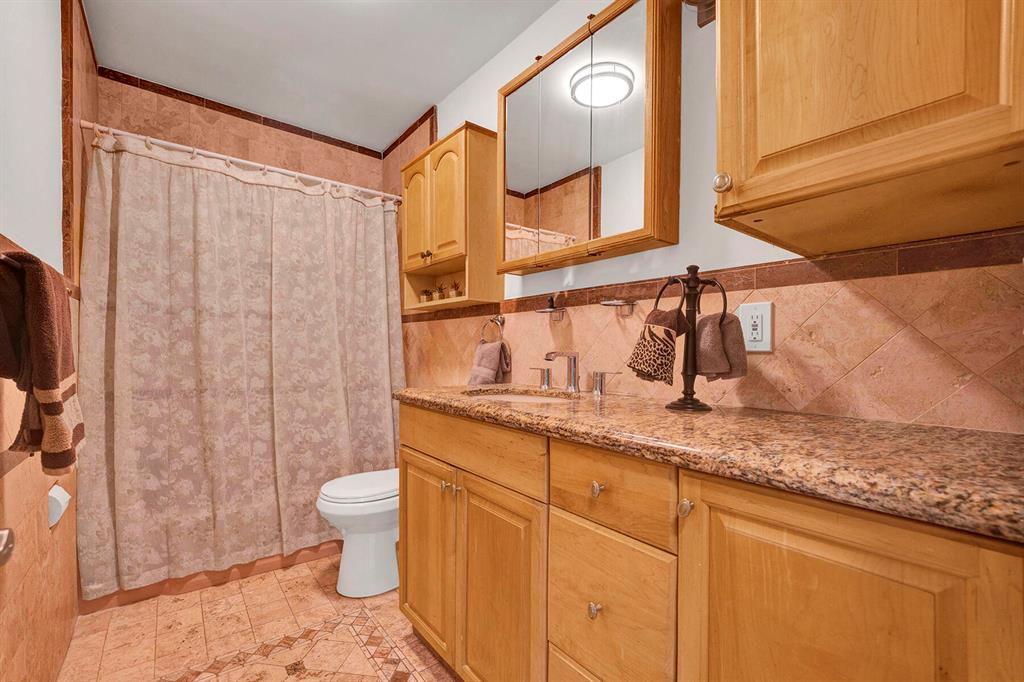 COUNTRY CLUB ACRES 4 - Residential