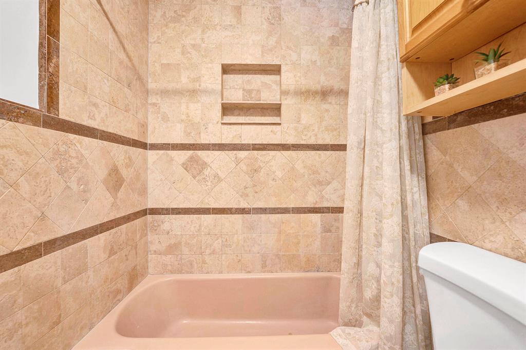 COUNTRY CLUB ACRES 4 - Residential