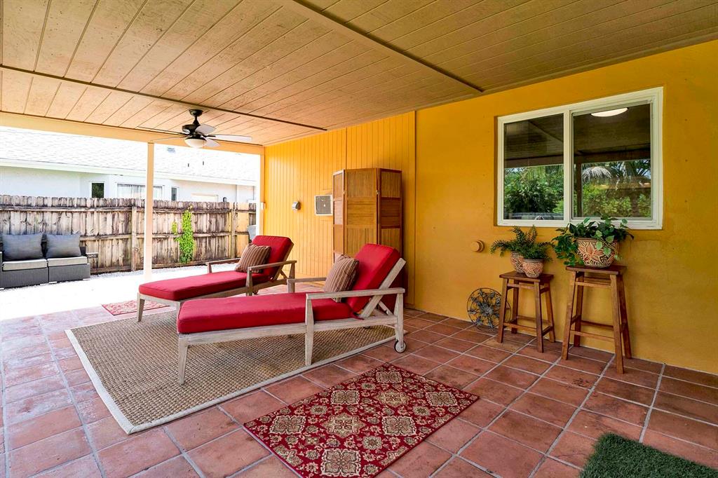 COUNTRY CLUB ACRES 4 - Residential