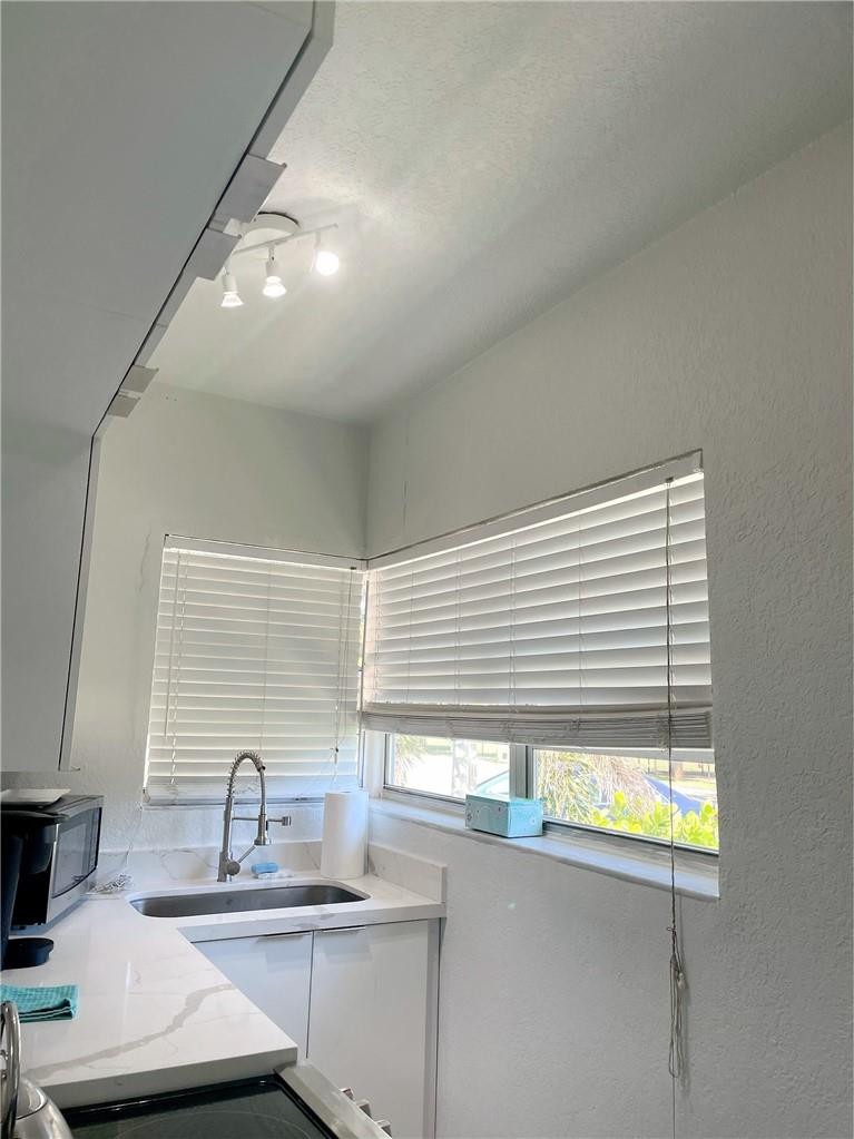 Davis Add 3-28 D - Residential Lease
