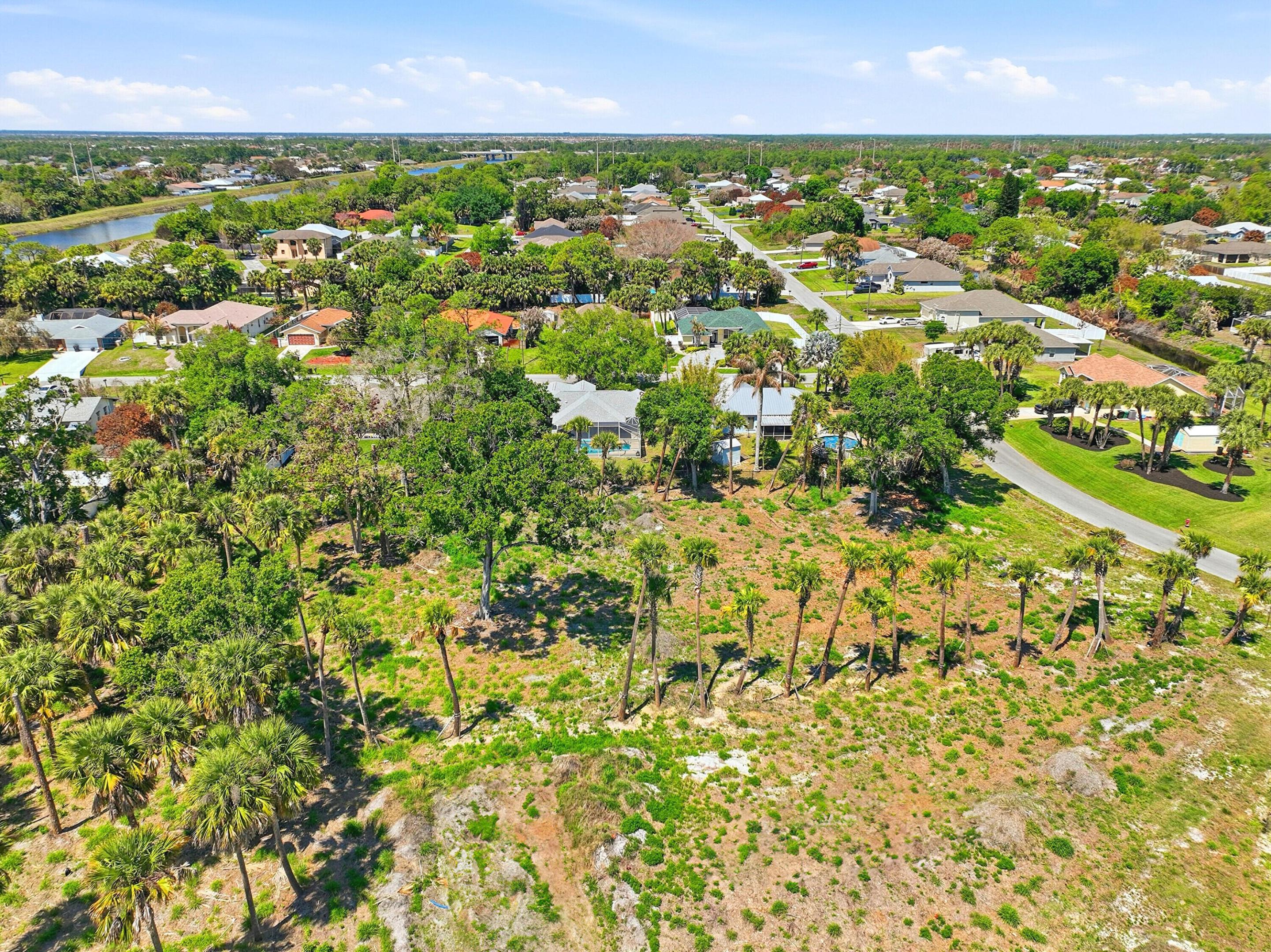 LEAFY ROAD ESTATES - Land