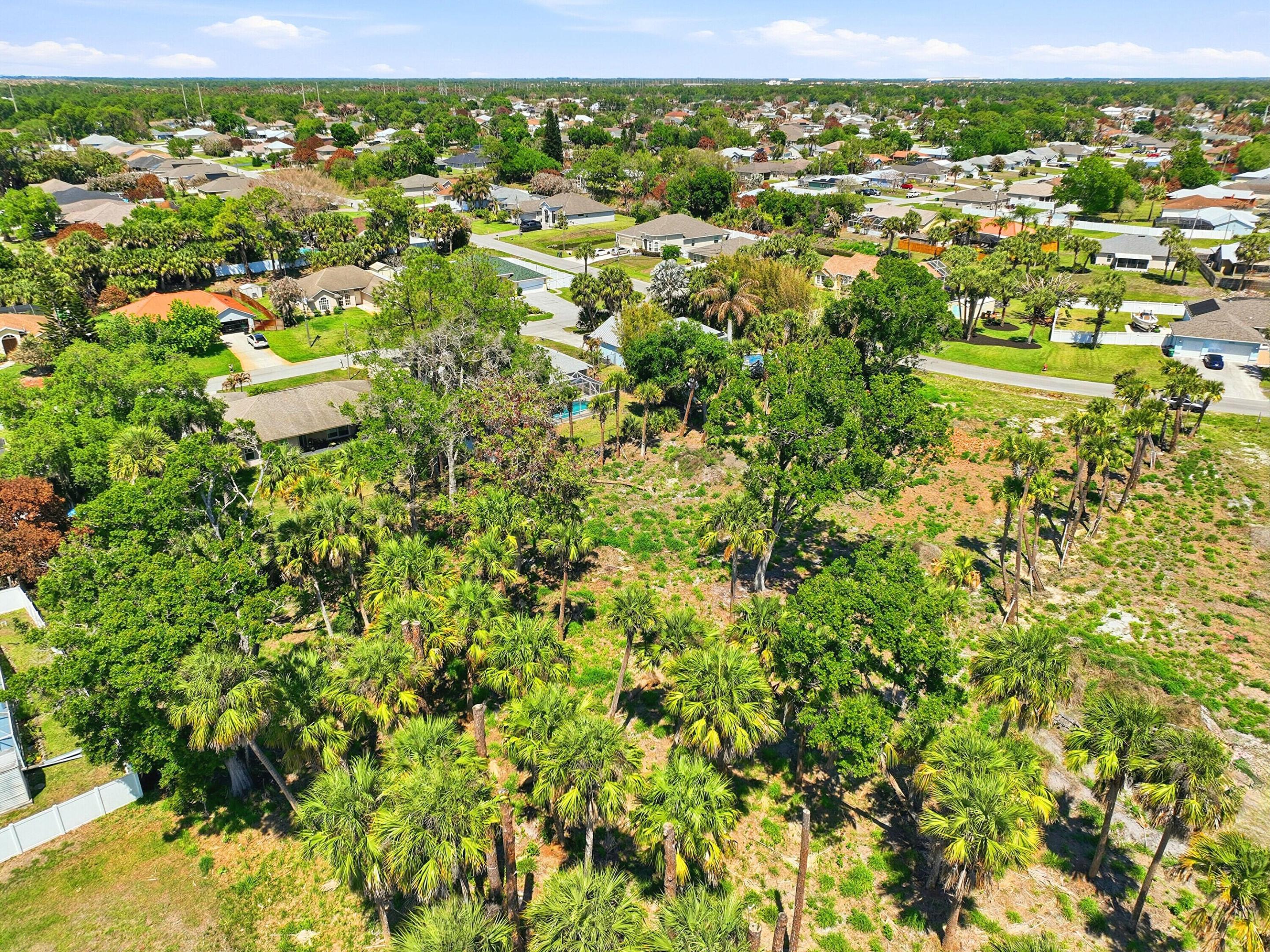LEAFY ROAD ESTATES - Land