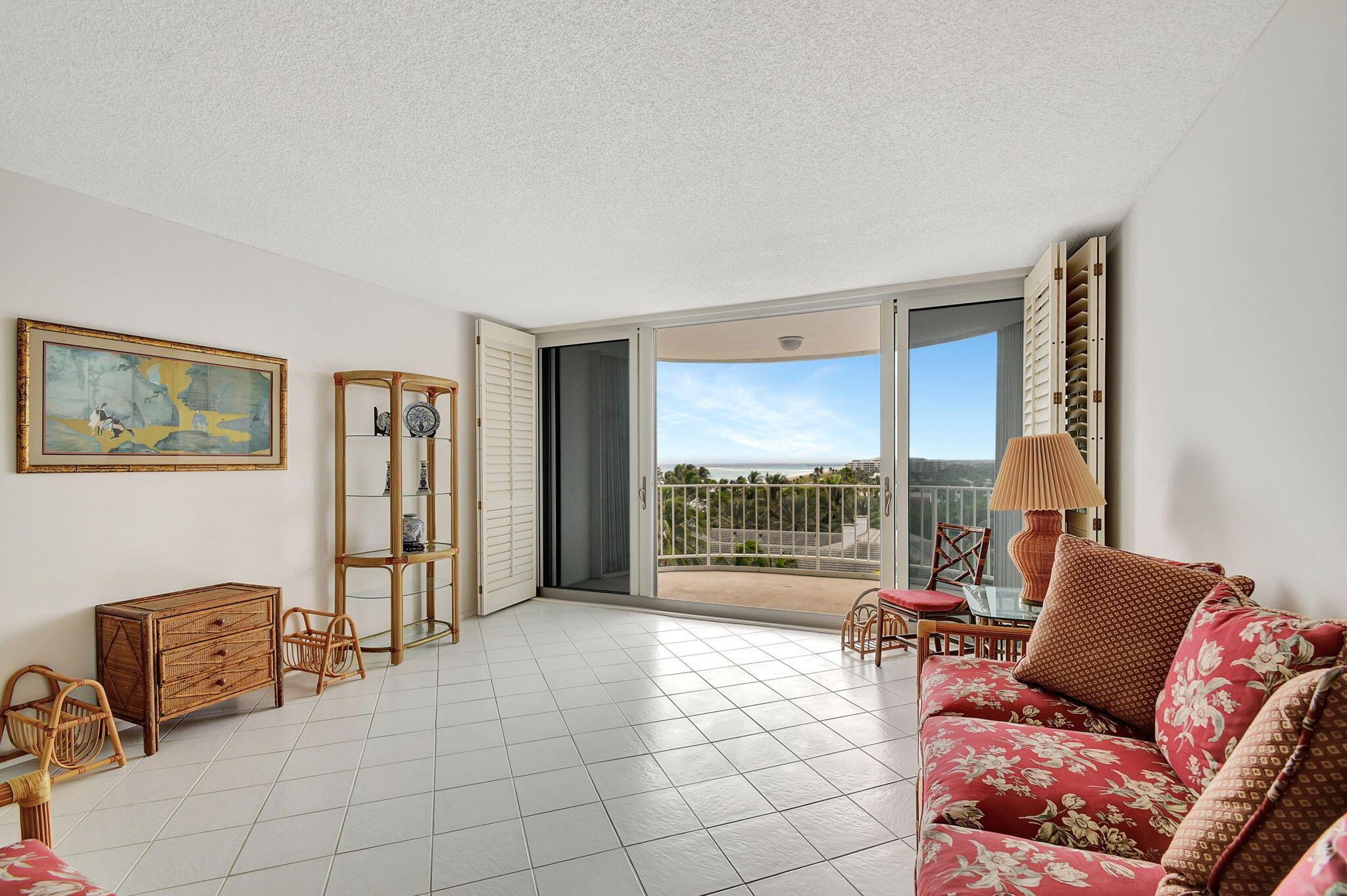 2295 S Ocean Boulevard 804