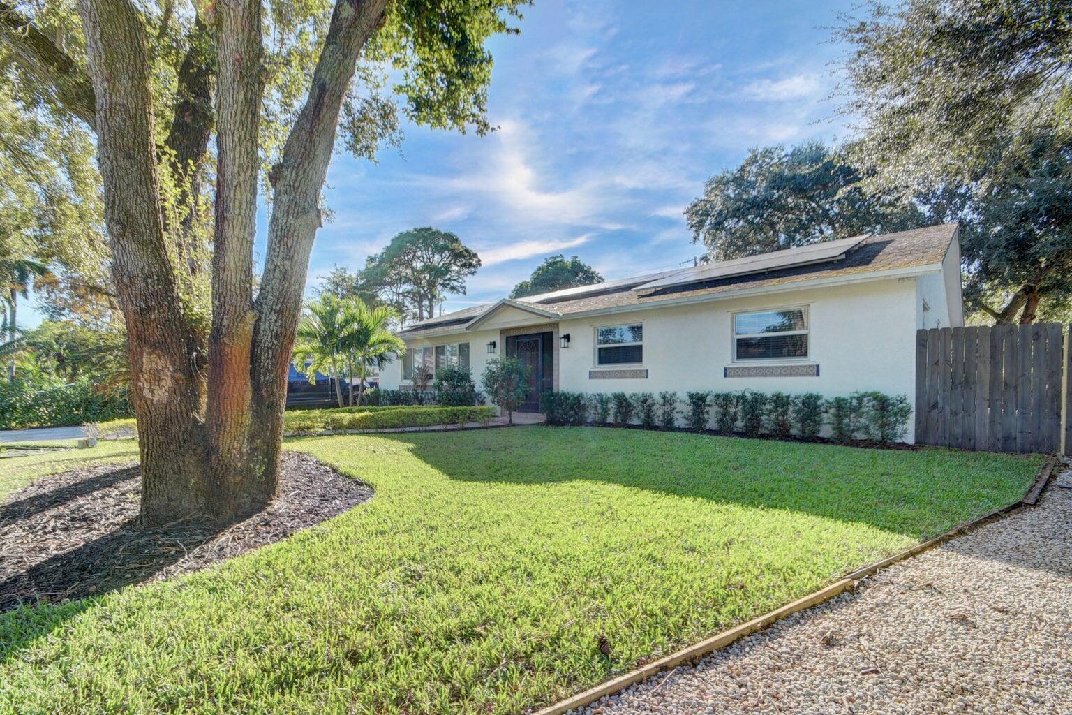 7665 3rd Terrace