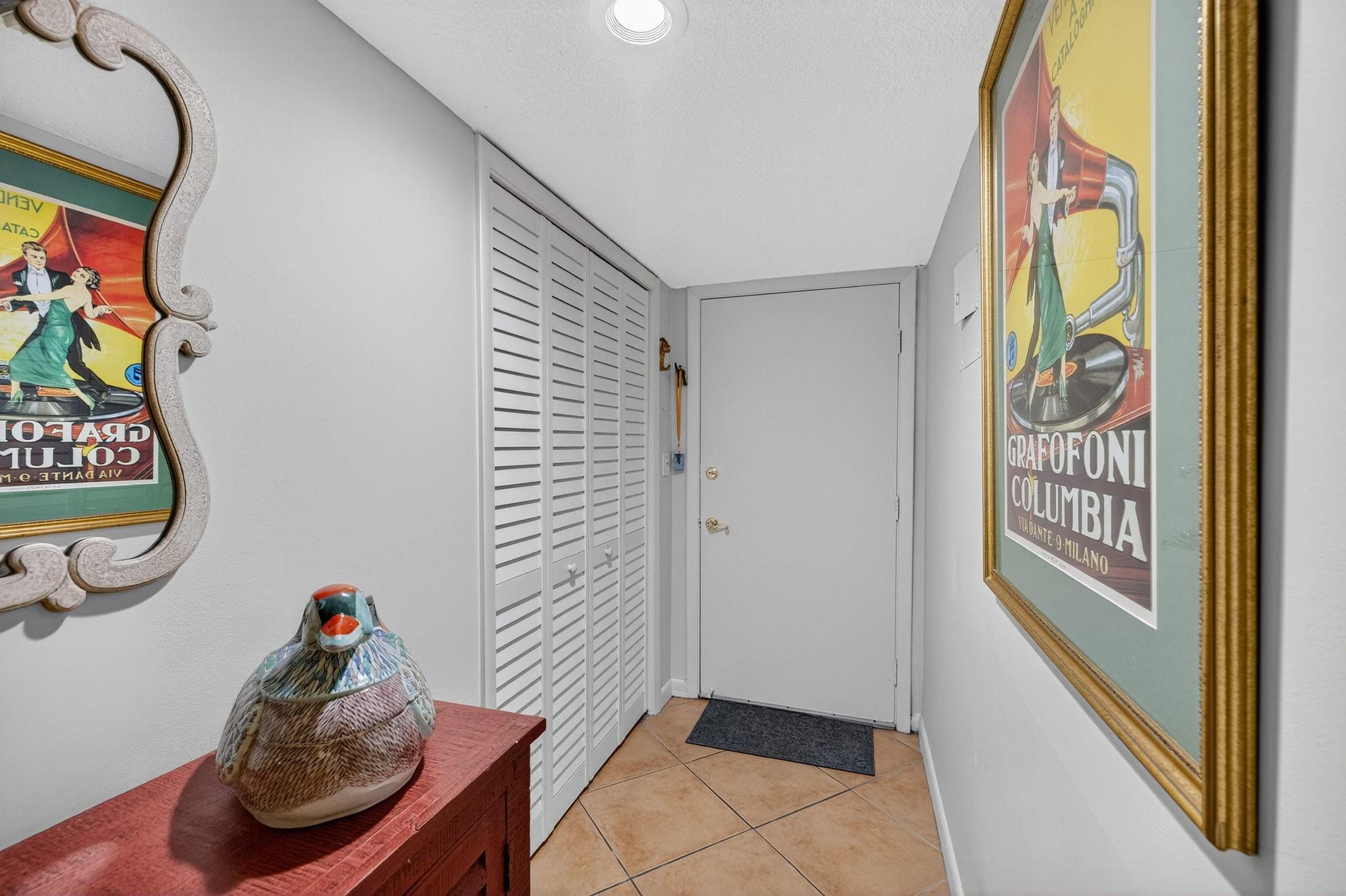 4113 NW 88th Ave 102