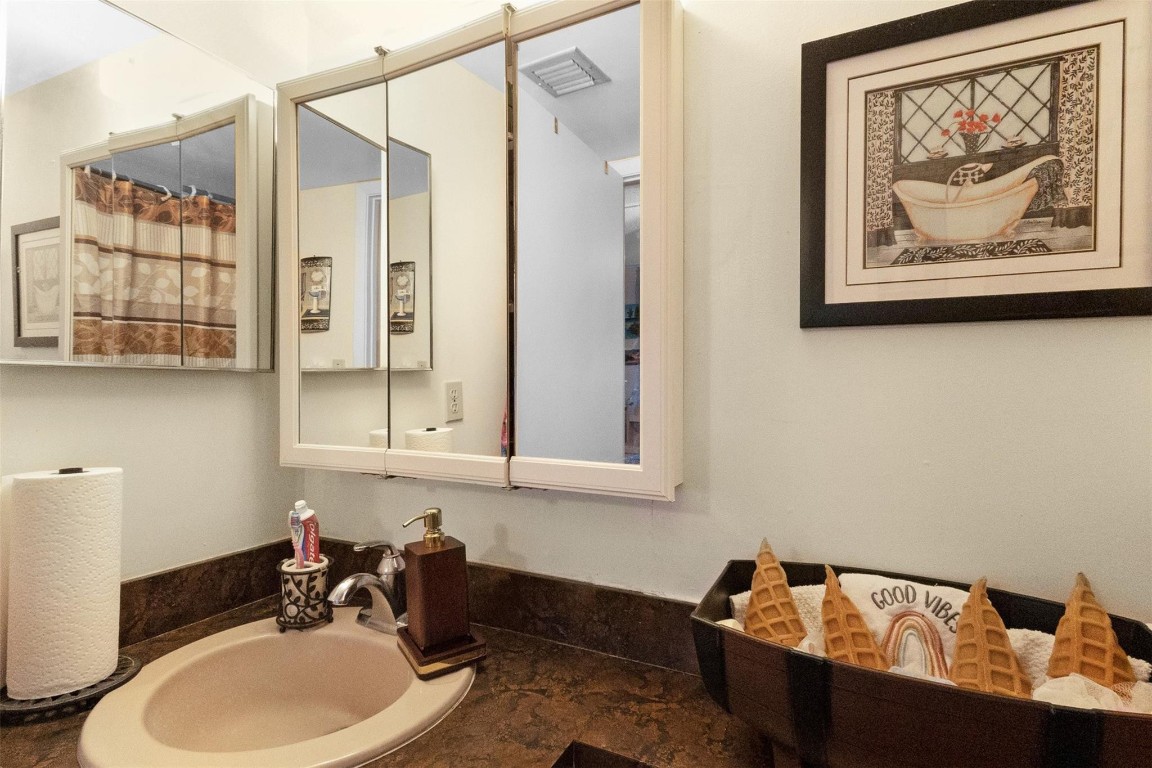 PALM SPRINGS 2 - Residential