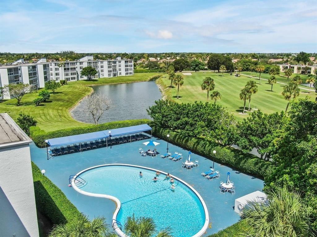 PALM SPRINGS 2 - Residential