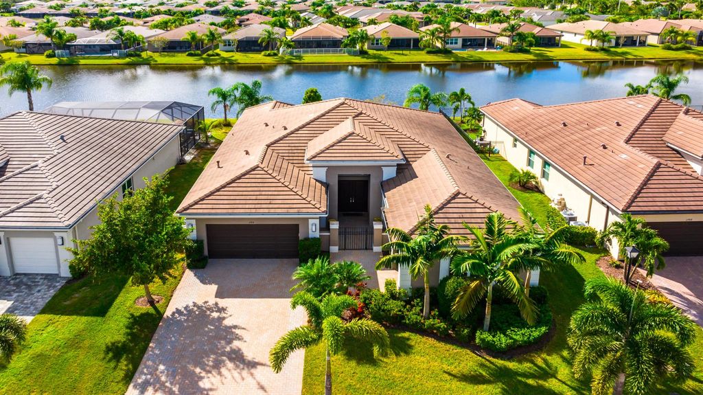 Photo of 11914 SW Chestnut Grove Drive, Port Saint Lucie, FL 34987 (MLS # R10930521)