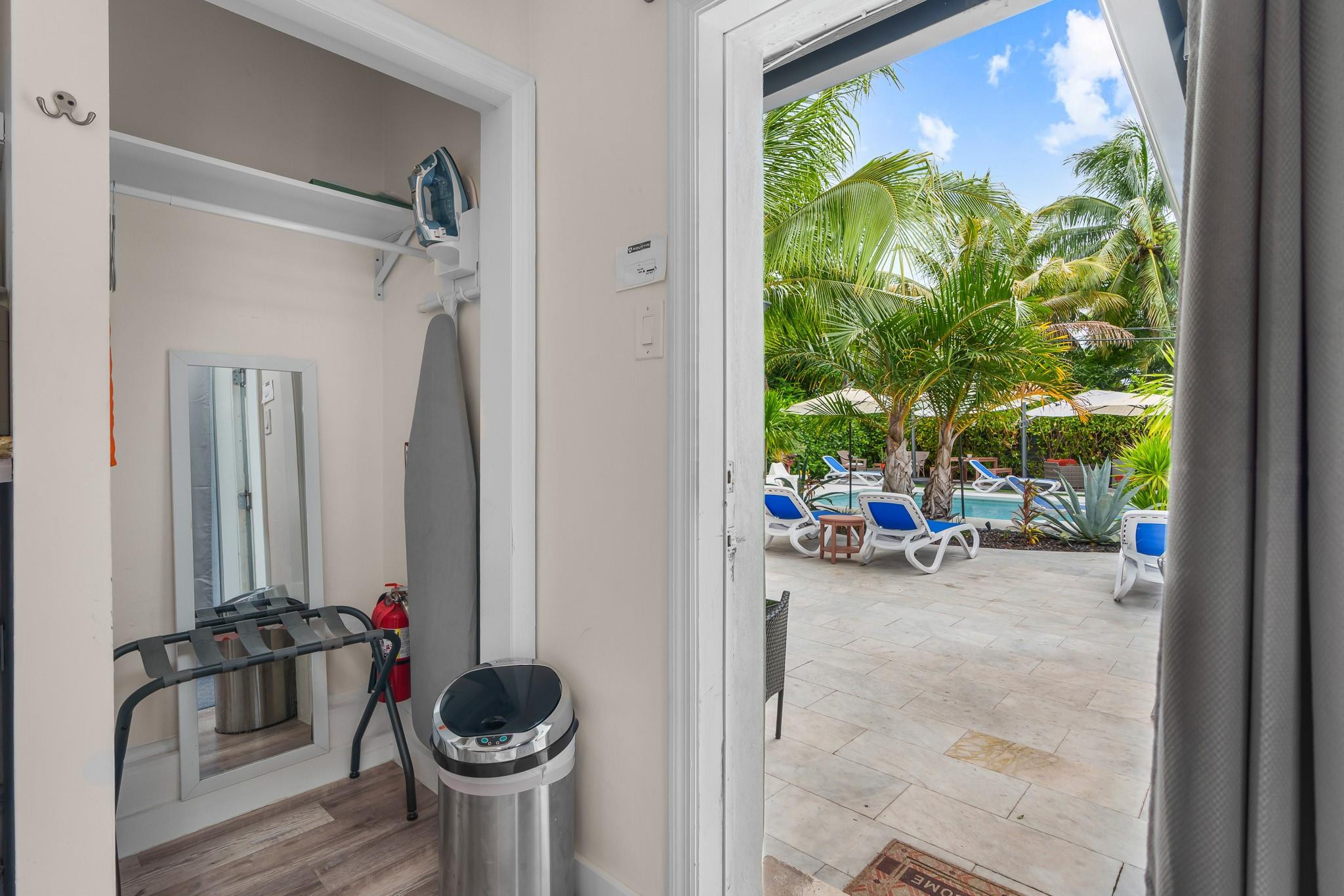 Fort Lauderdale, Florida, 33311, United States, 7 Bedrooms Bedrooms, ,7 BathroomsBathrooms,Residential,Active,2016302