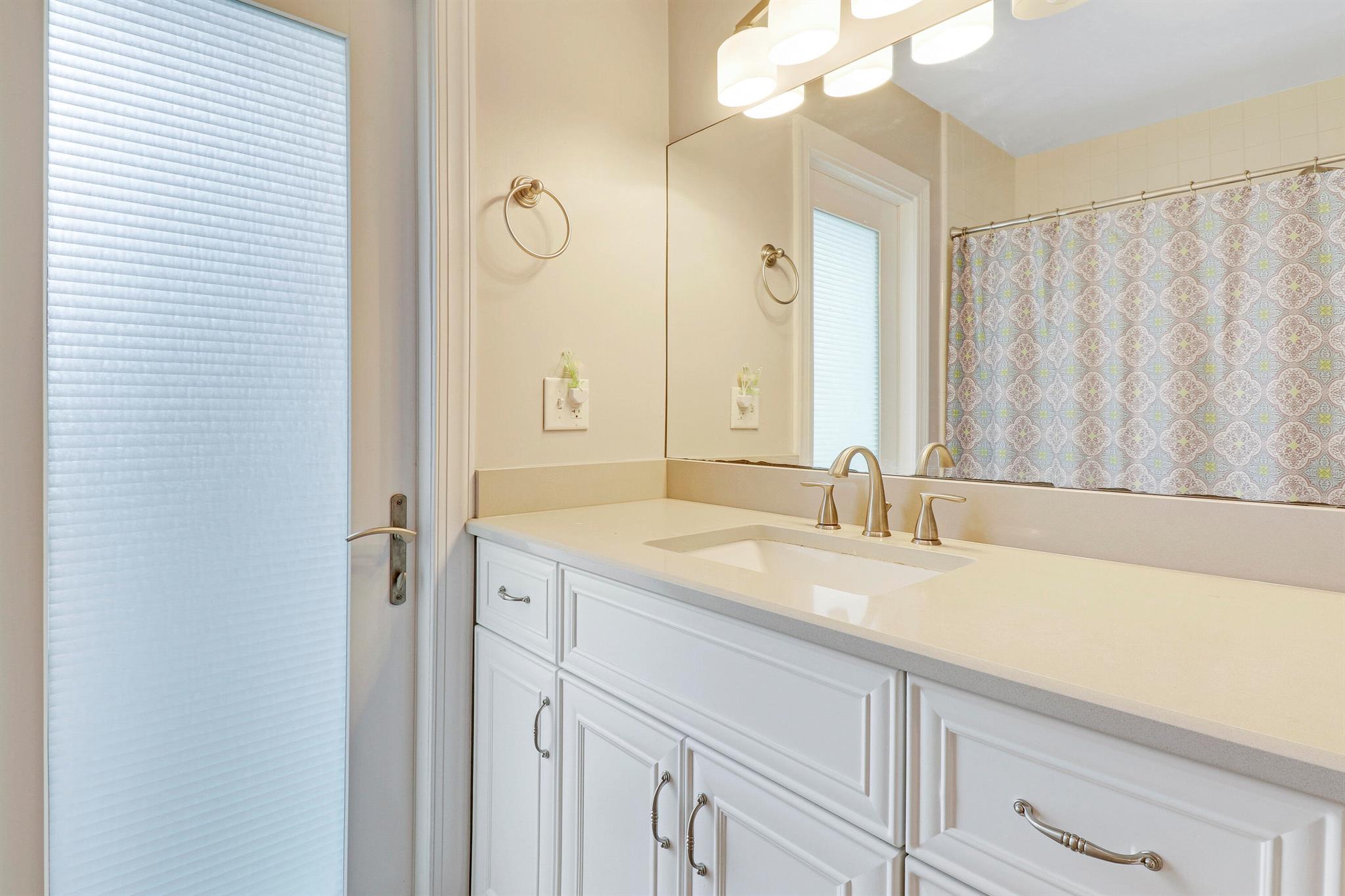 FLA MANGO ESTATES ADDITION - Residential