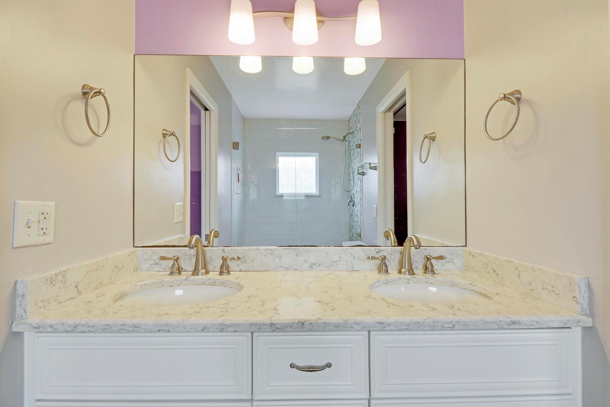 FLA MANGO ESTATES ADDITION - Residential