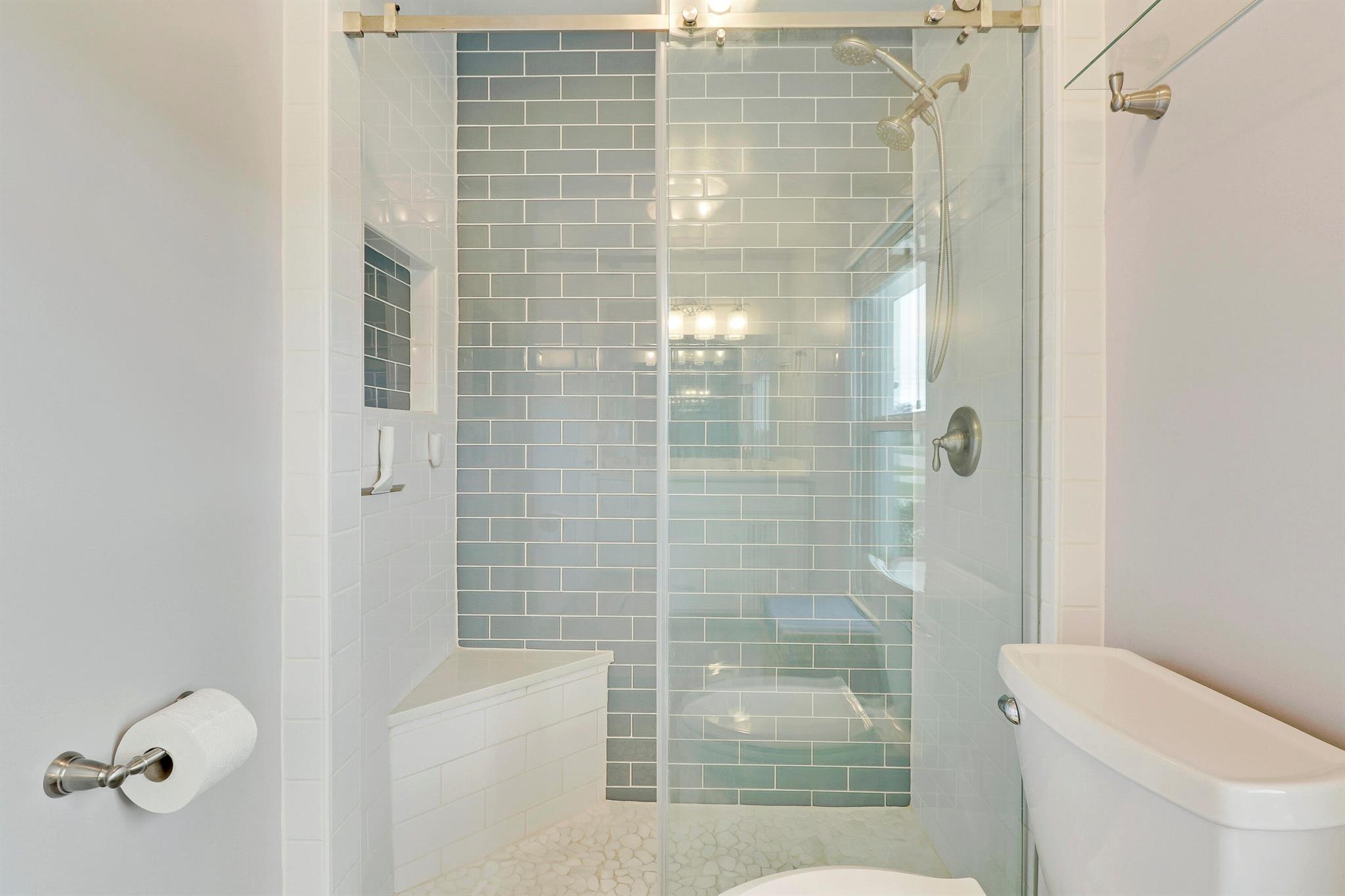 FLA MANGO ESTATES ADDITION - Residential