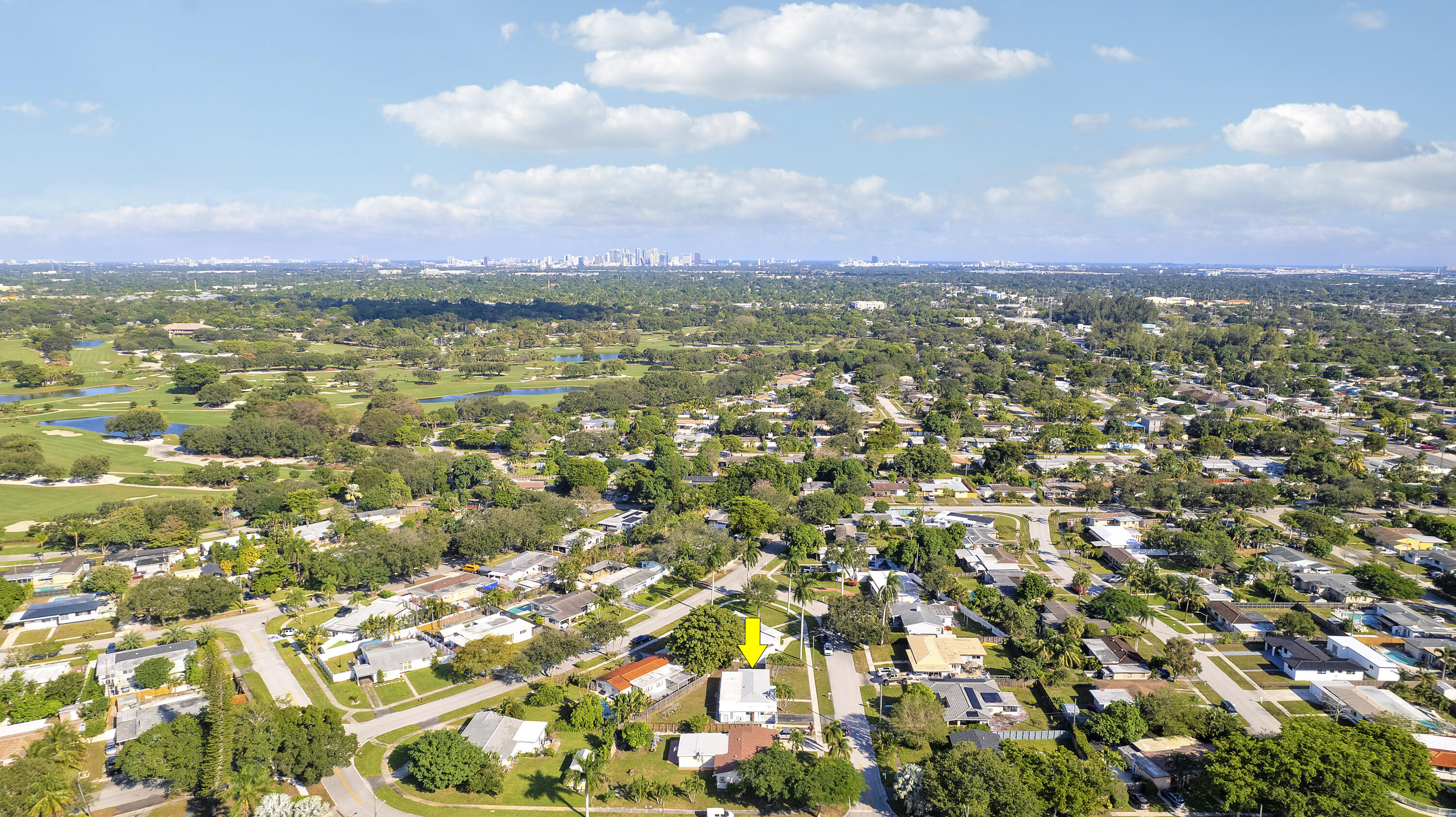 LAUDERDALE GOLF ESTATES - Residential