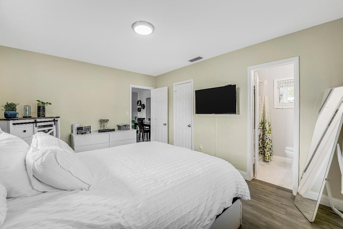 LAUDERDALE GOLF ESTATES - Residential