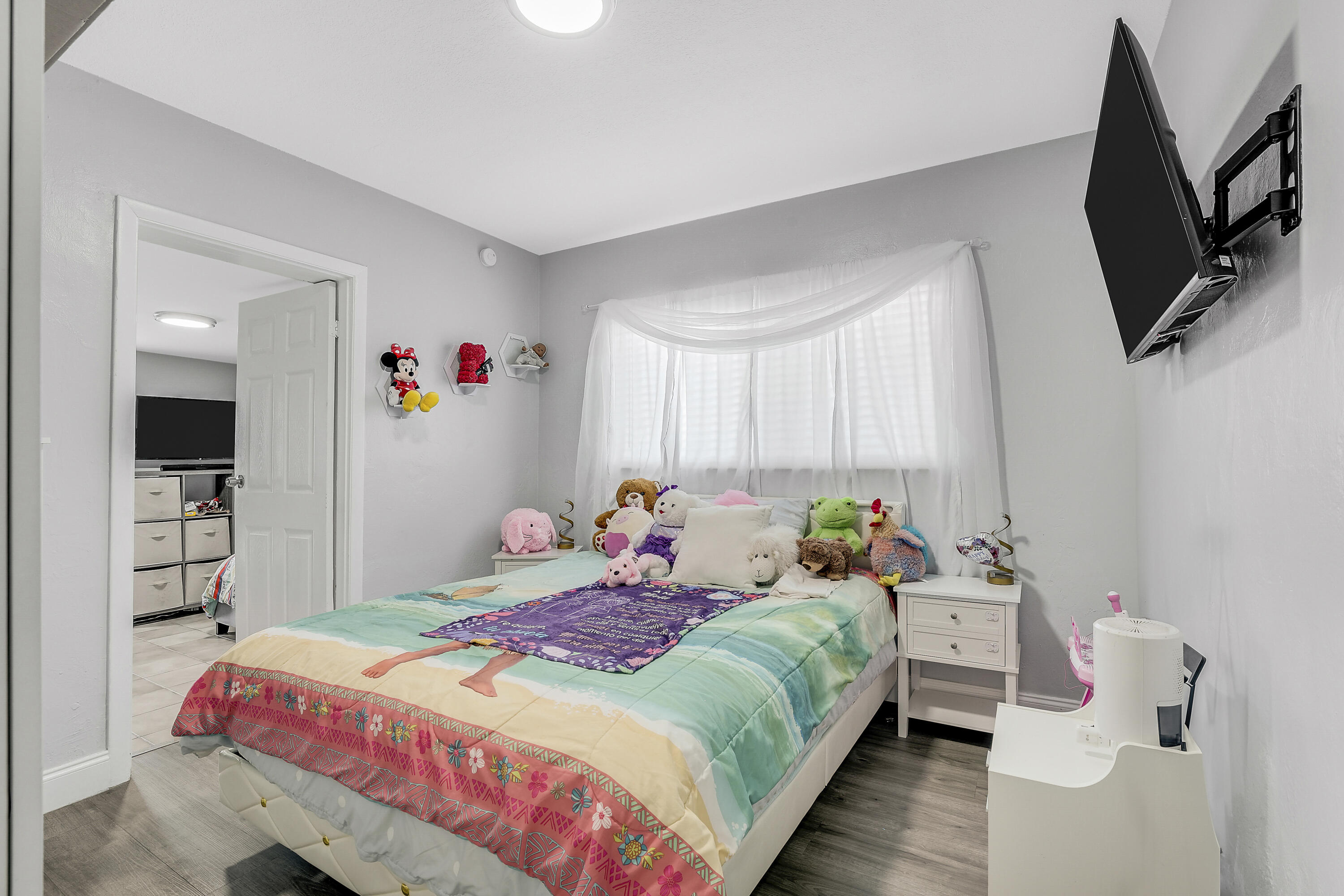 LAUDERDALE GOLF ESTATES - Residential