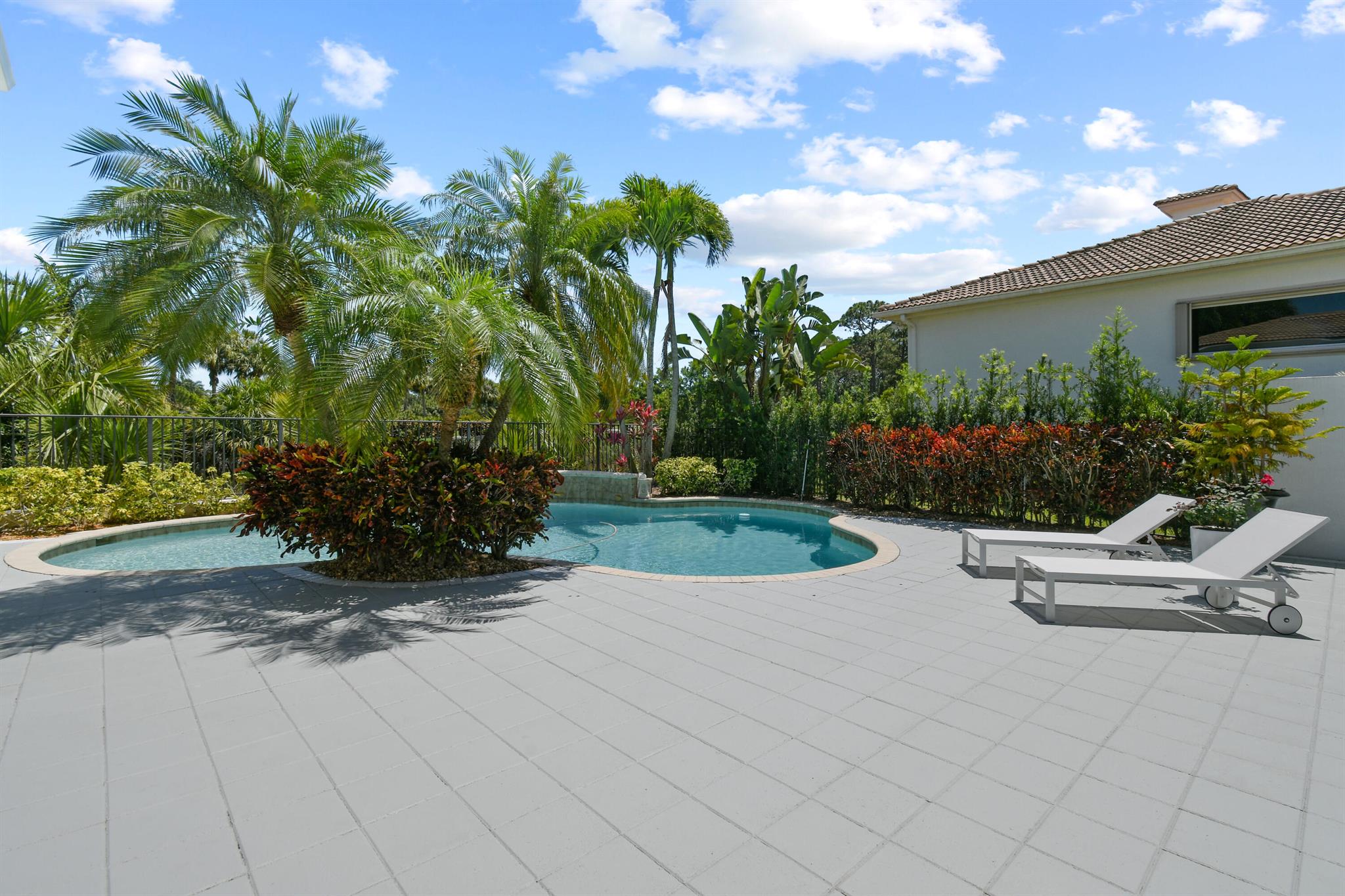 FRENCHMANS RESERVE PCD B - Residential