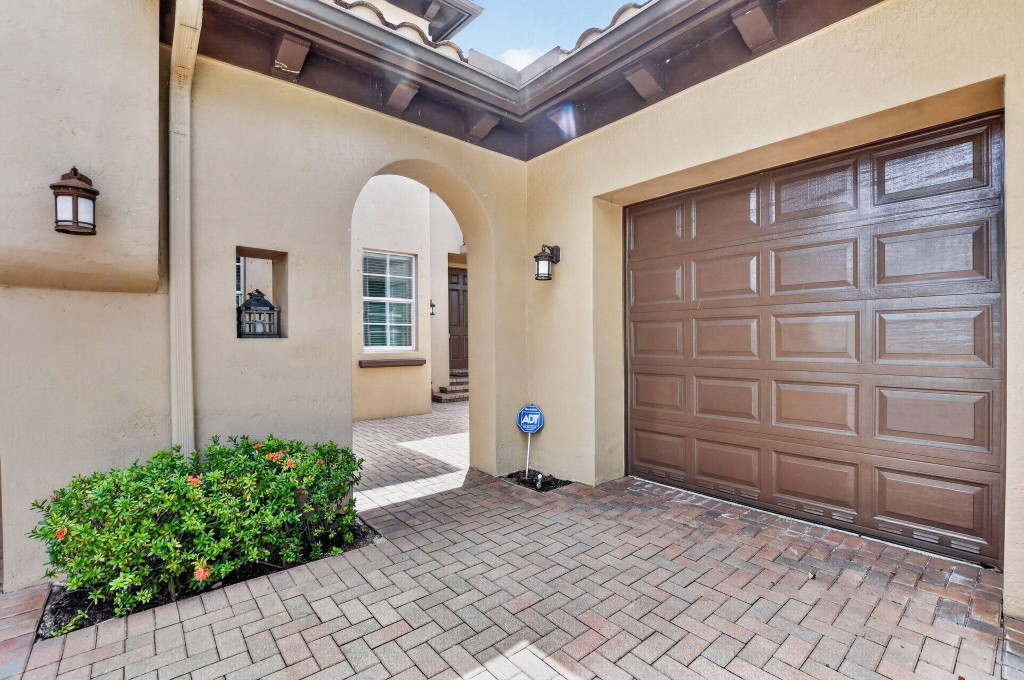 10998 NW 78th Place