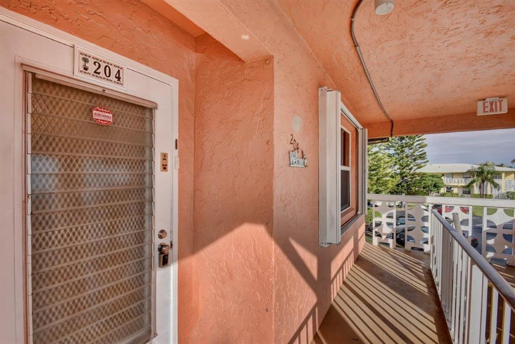 PINES OF DELRAY NORTH - Residential