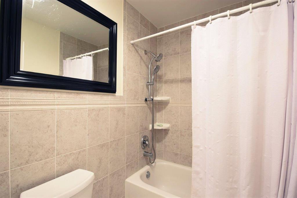 PINES OF DELRAY NORTH - Residential