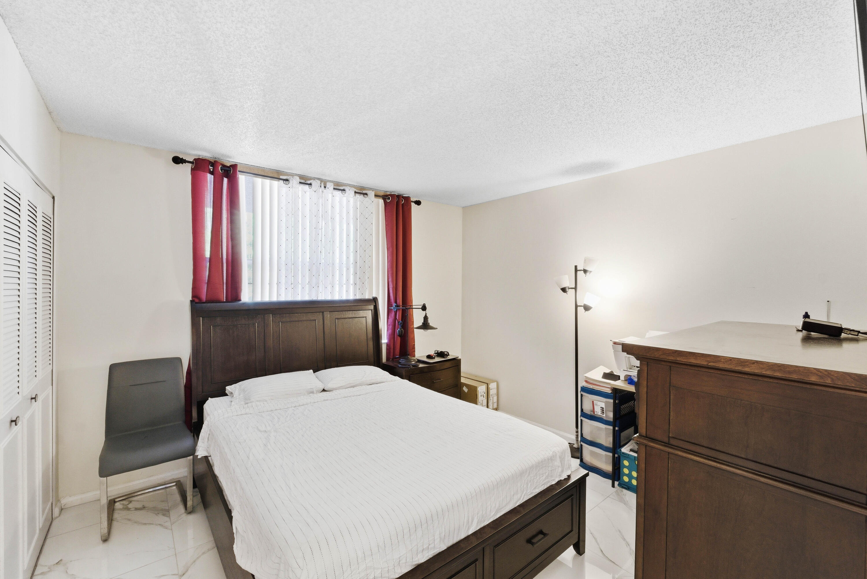 PALM LAKES CONDO - Residential