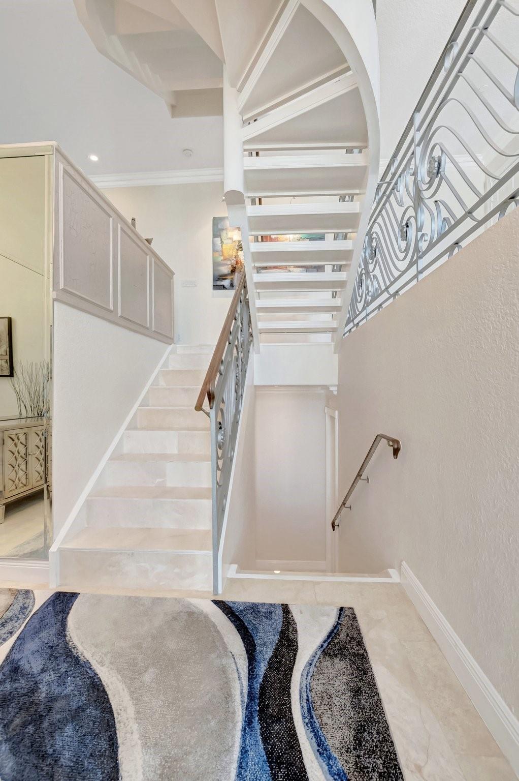 1770 Bay Dr 1770