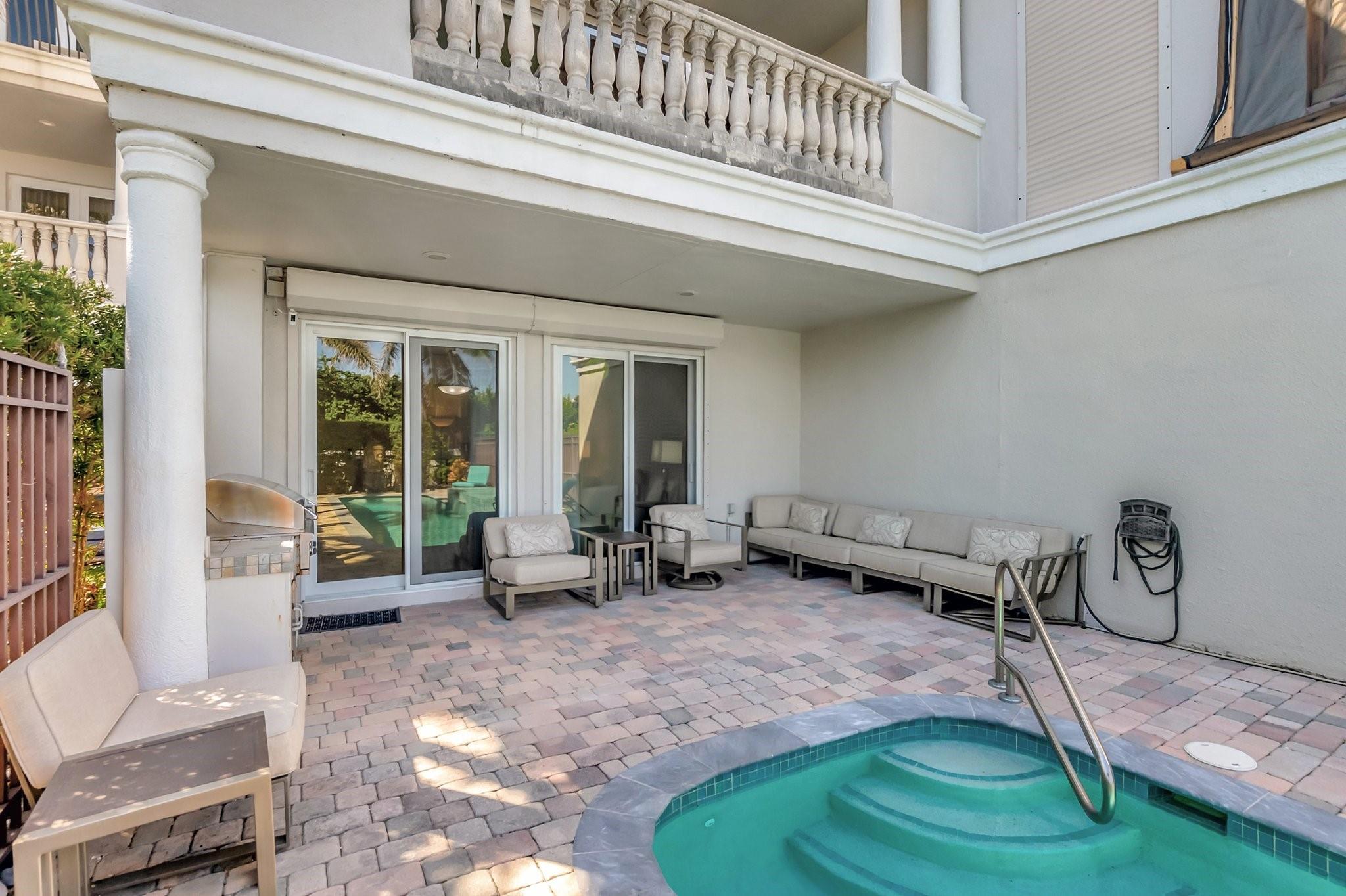 Hillsboro Bay By The Sea - Residential