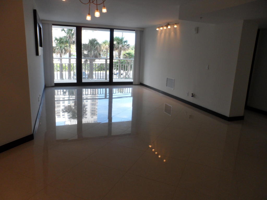 Tiara Condo - Residential Lease