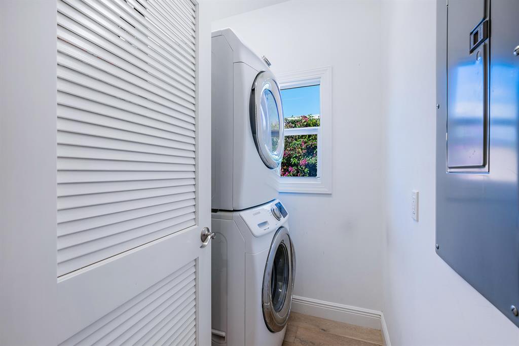 Olympia / Zeus Park - Residential