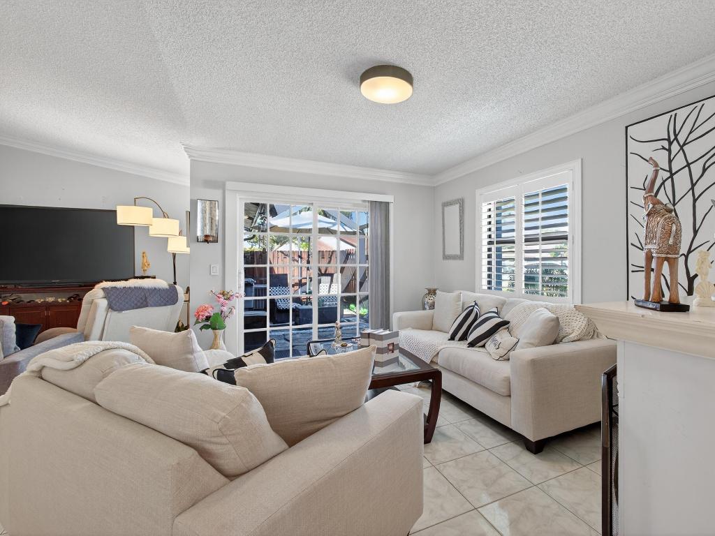 3790 Silver Lace Lane