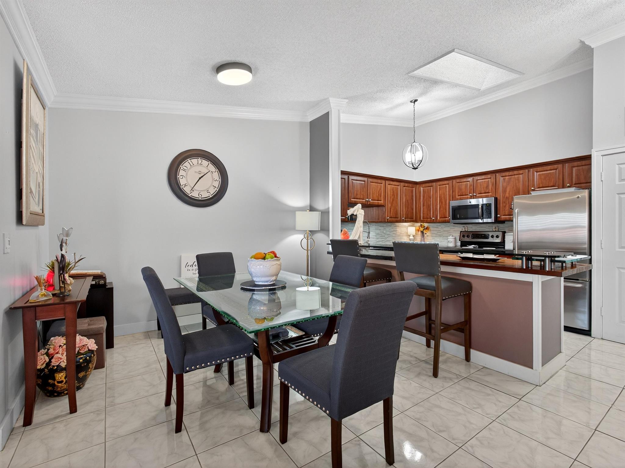 OAKWOOD II - Residential