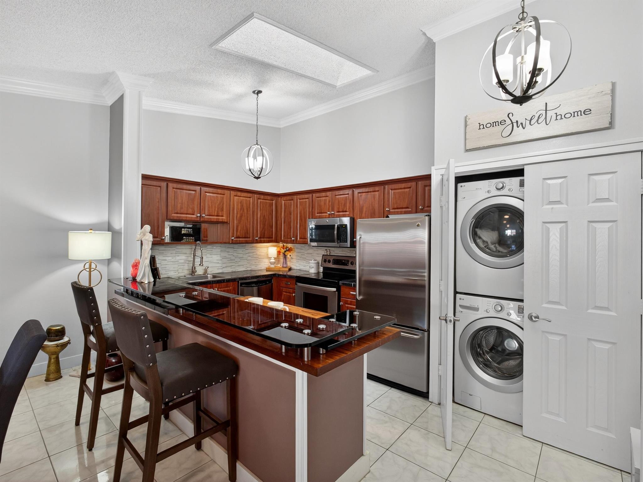 OAKWOOD II - Residential