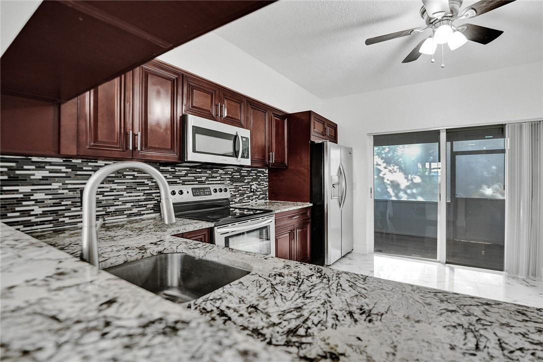 FIESTA - Residential Lease