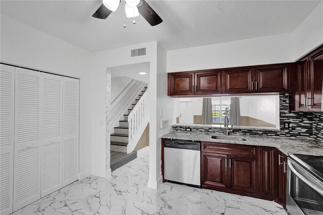 FIESTA - Residential Lease