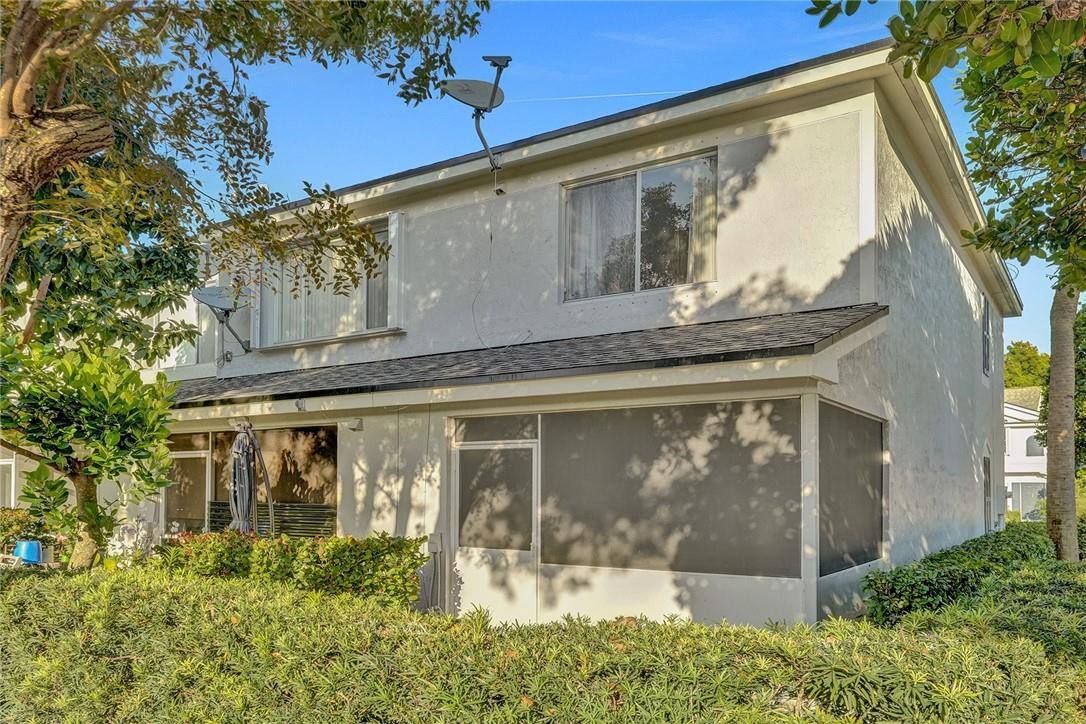 FIESTA - Residential Lease