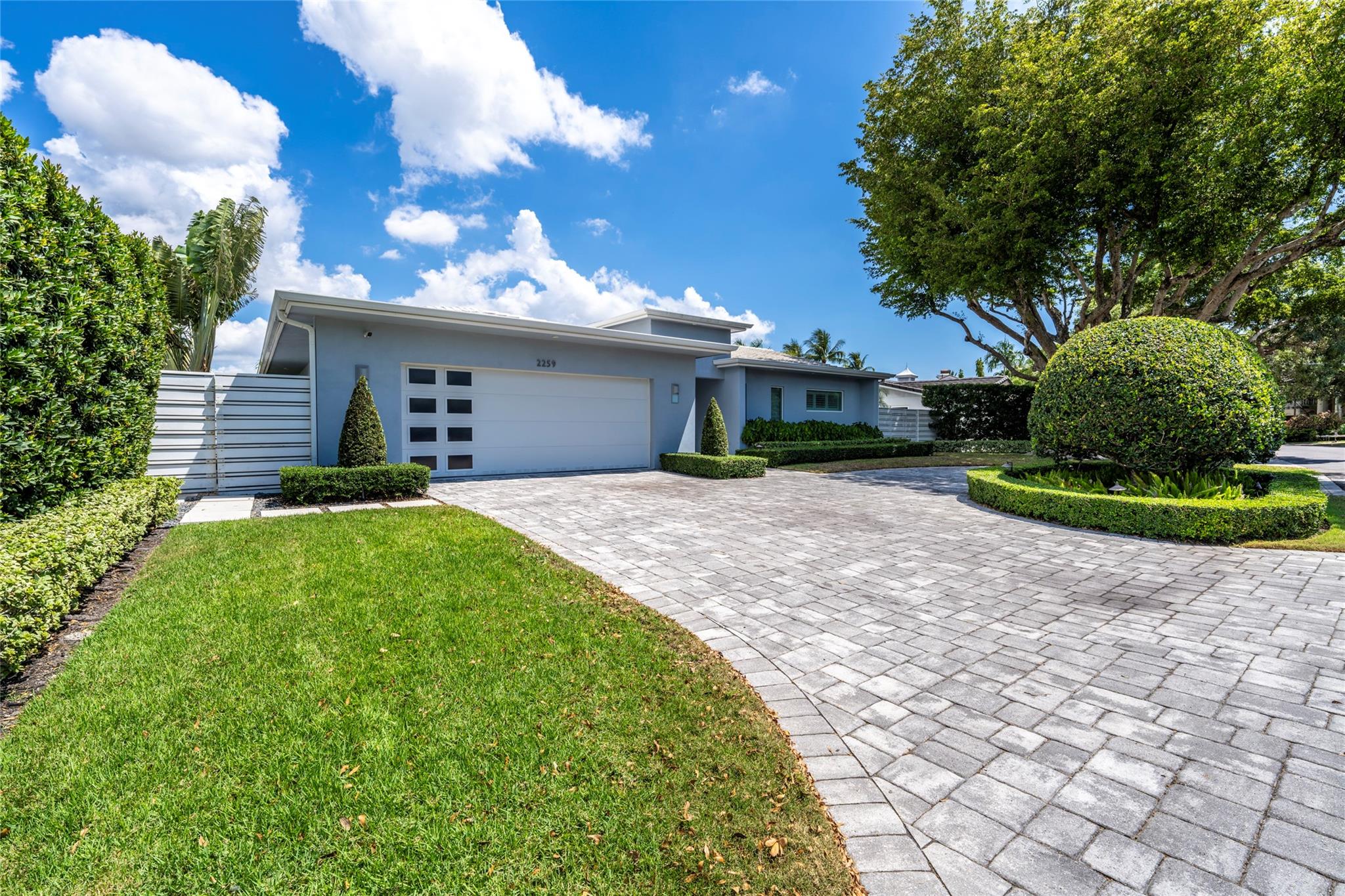 NORTH BAL HARBOUR - Residential