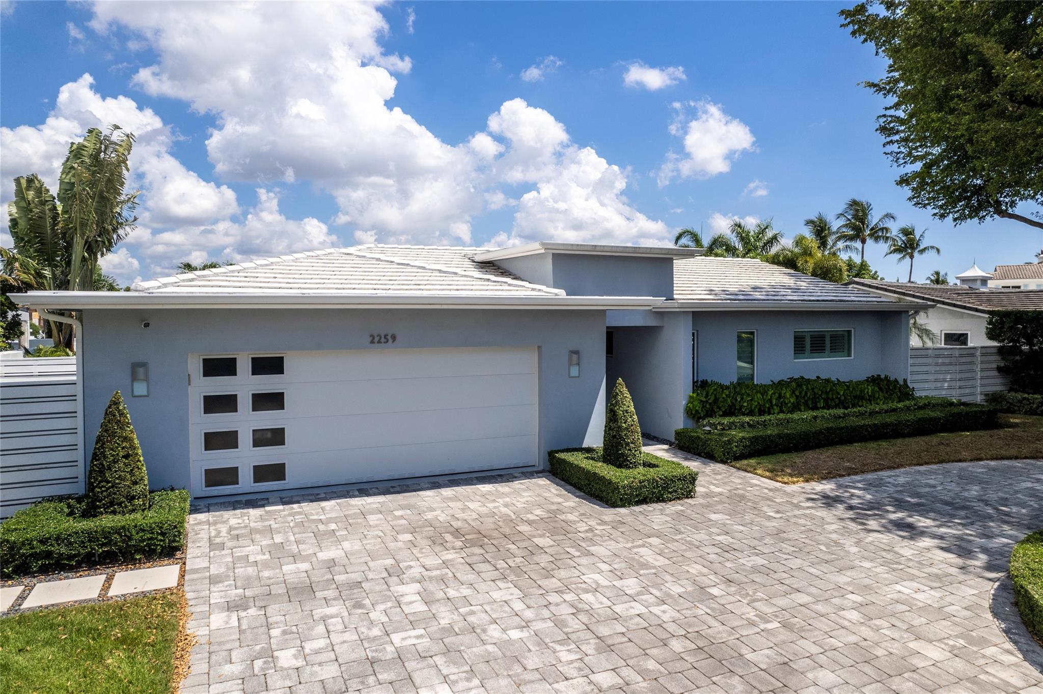 NORTH BAL HARBOUR - Residential