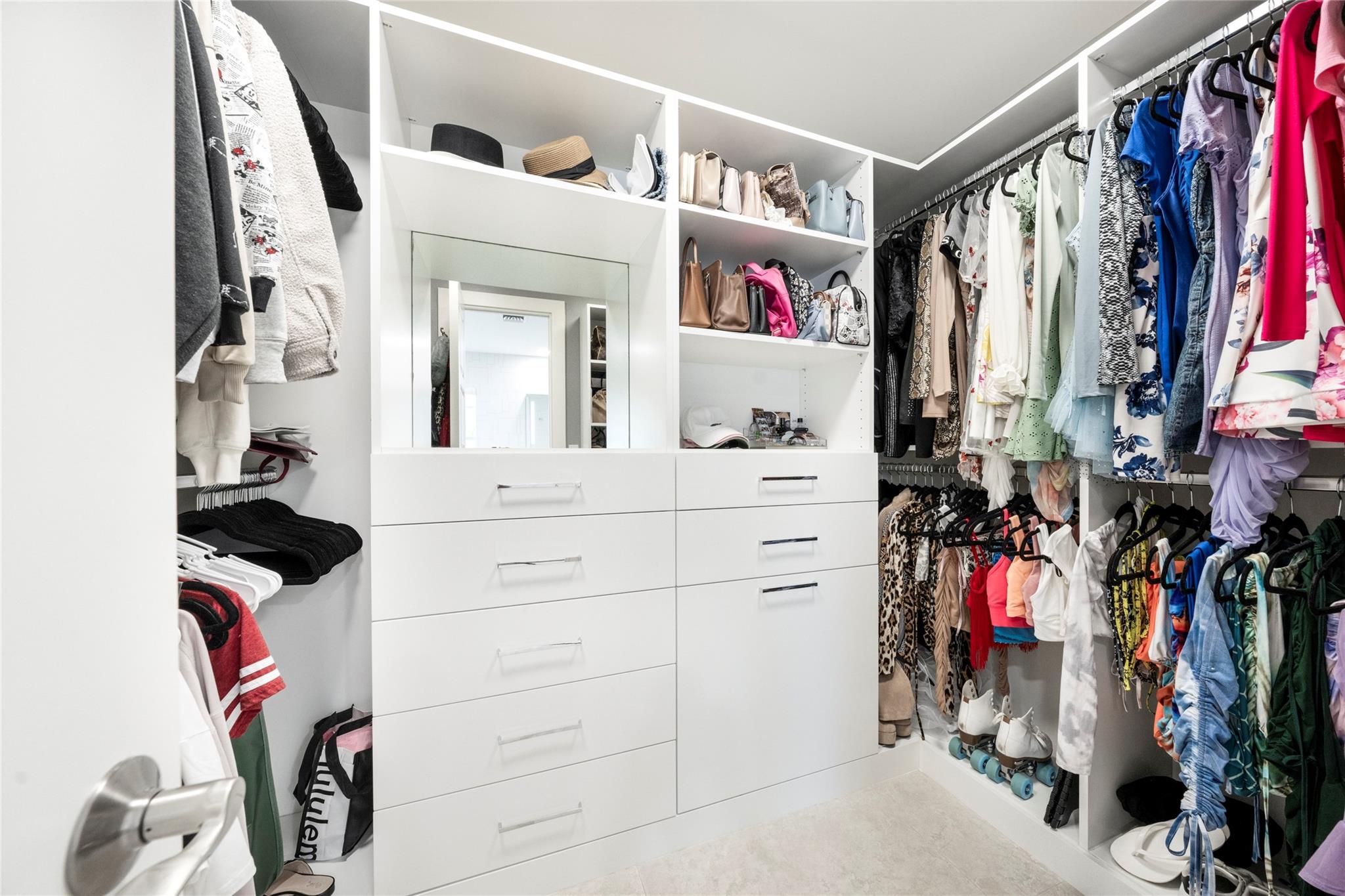 NORTH BAL HARBOUR - Residential