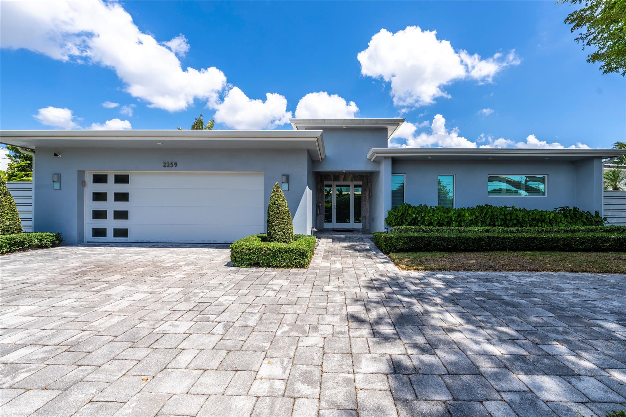 NORTH BAL HARBOUR - Residential