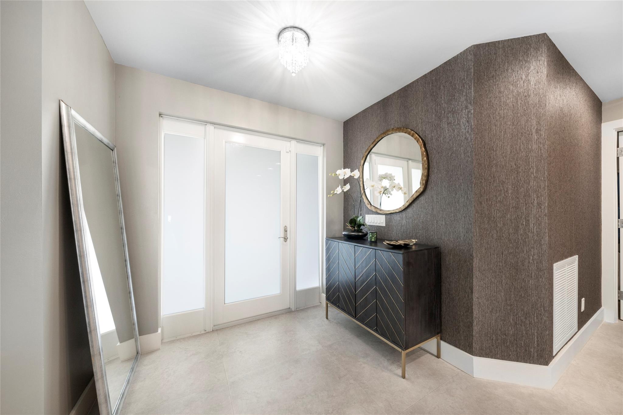 NORTH BAL HARBOUR - Residential