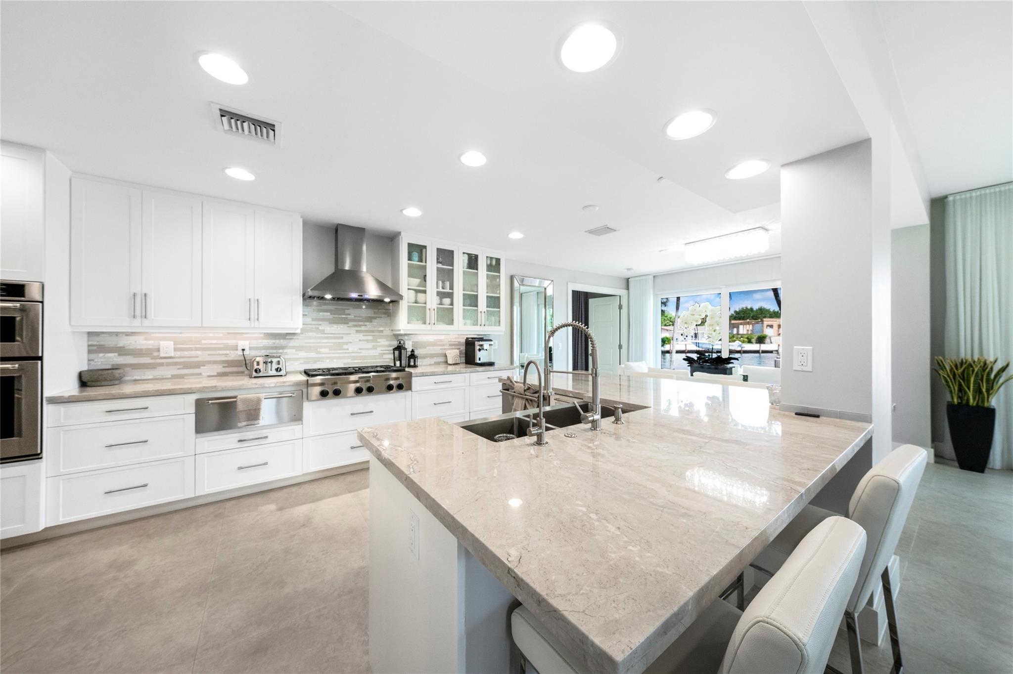 NORTH BAL HARBOUR - Residential