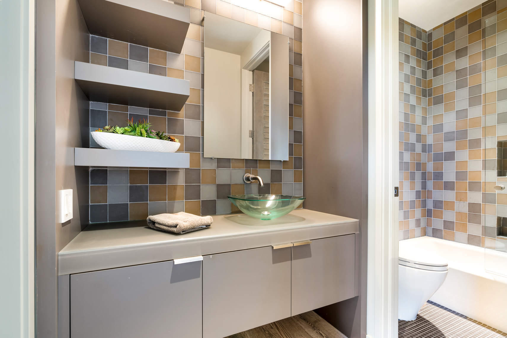 CRESTWOOD DELRAY - Residential