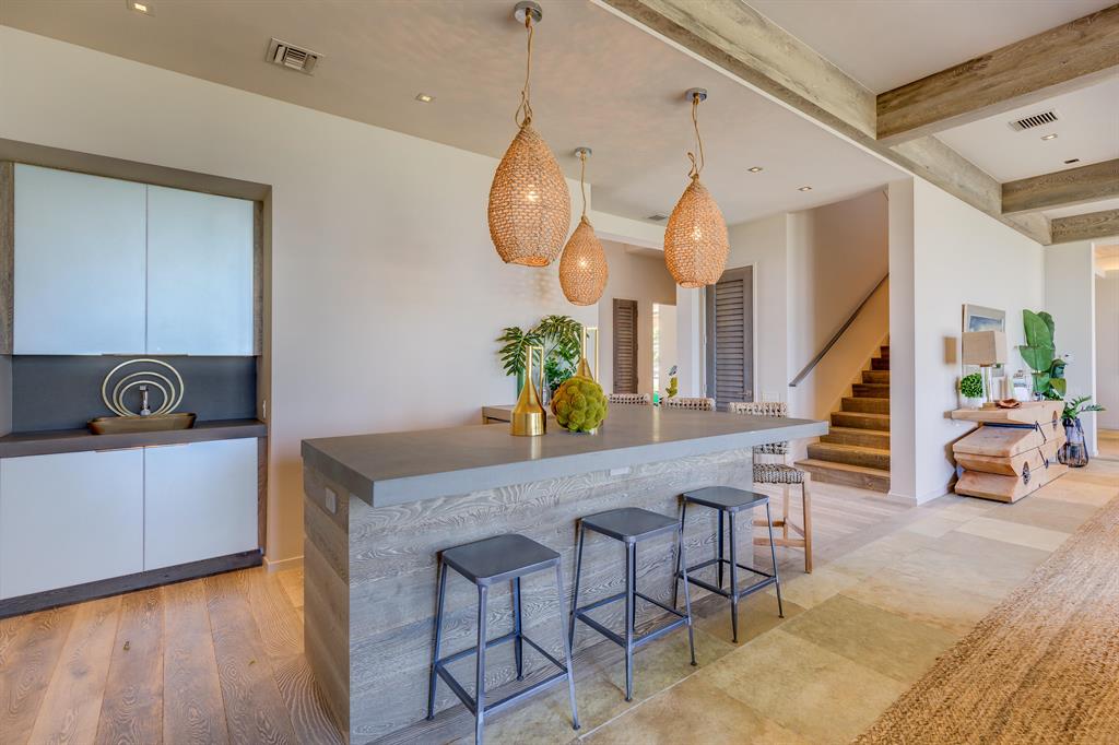 CRESTWOOD DELRAY - Residential