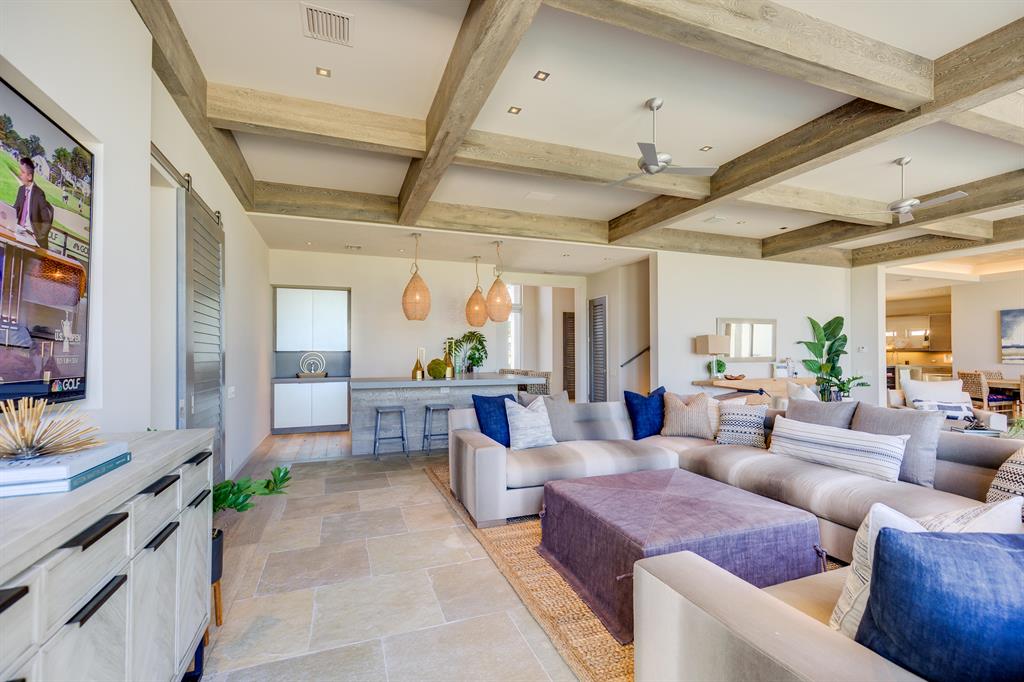 CRESTWOOD DELRAY - Residential