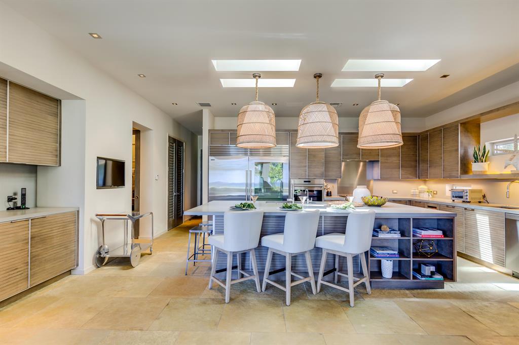 CRESTWOOD DELRAY - Residential