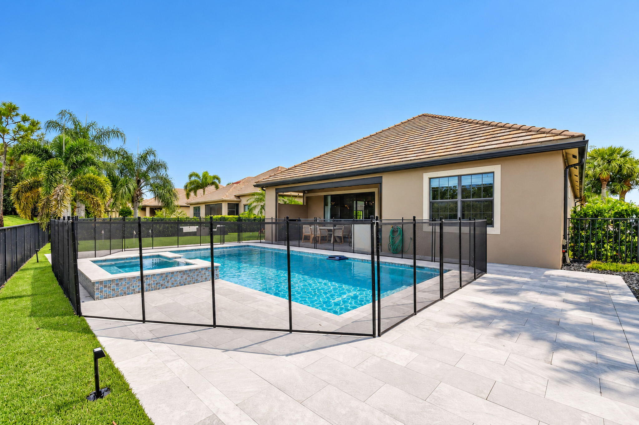 Properties 4637 Siena Circle