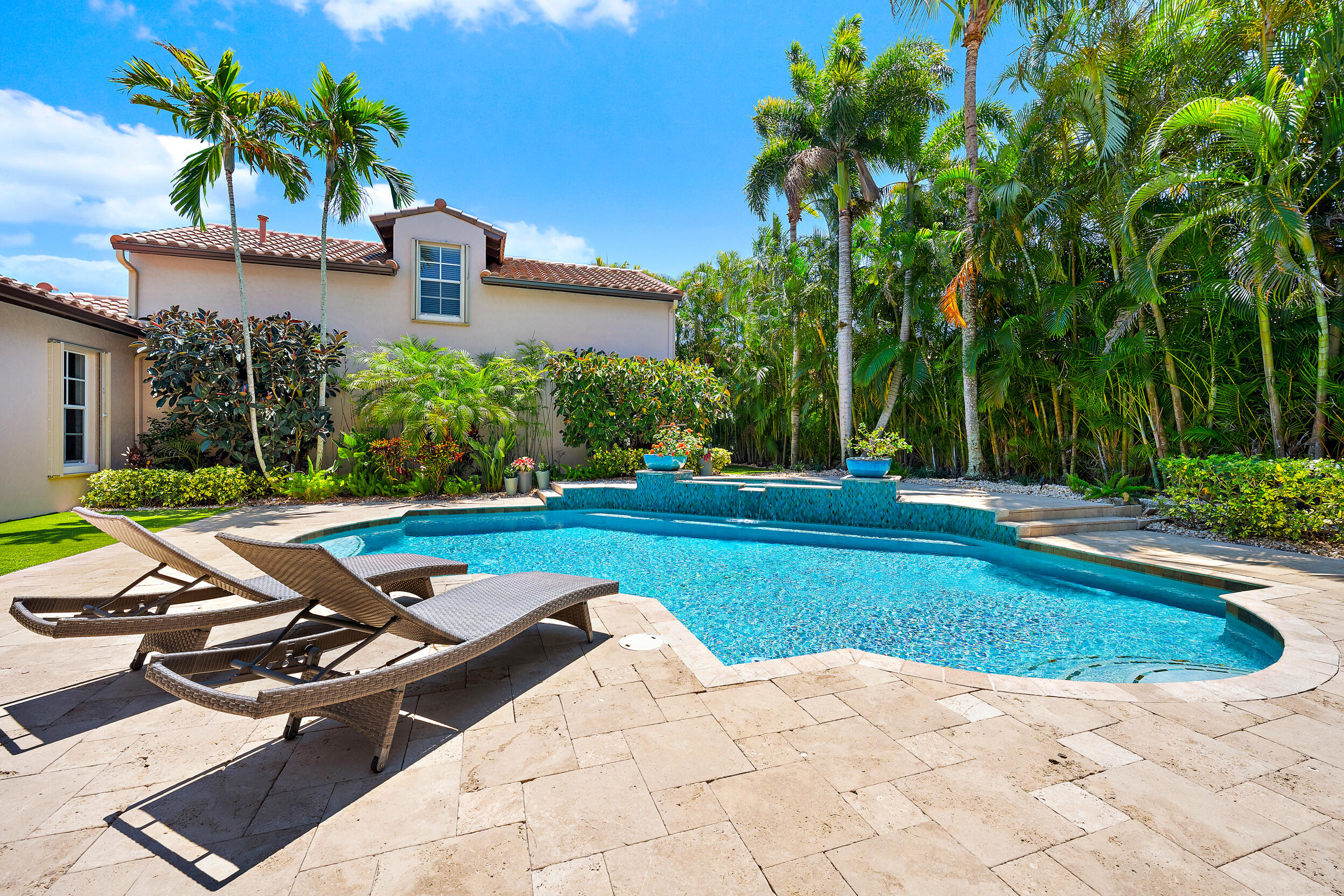 Valencia at Abacoa - Residential